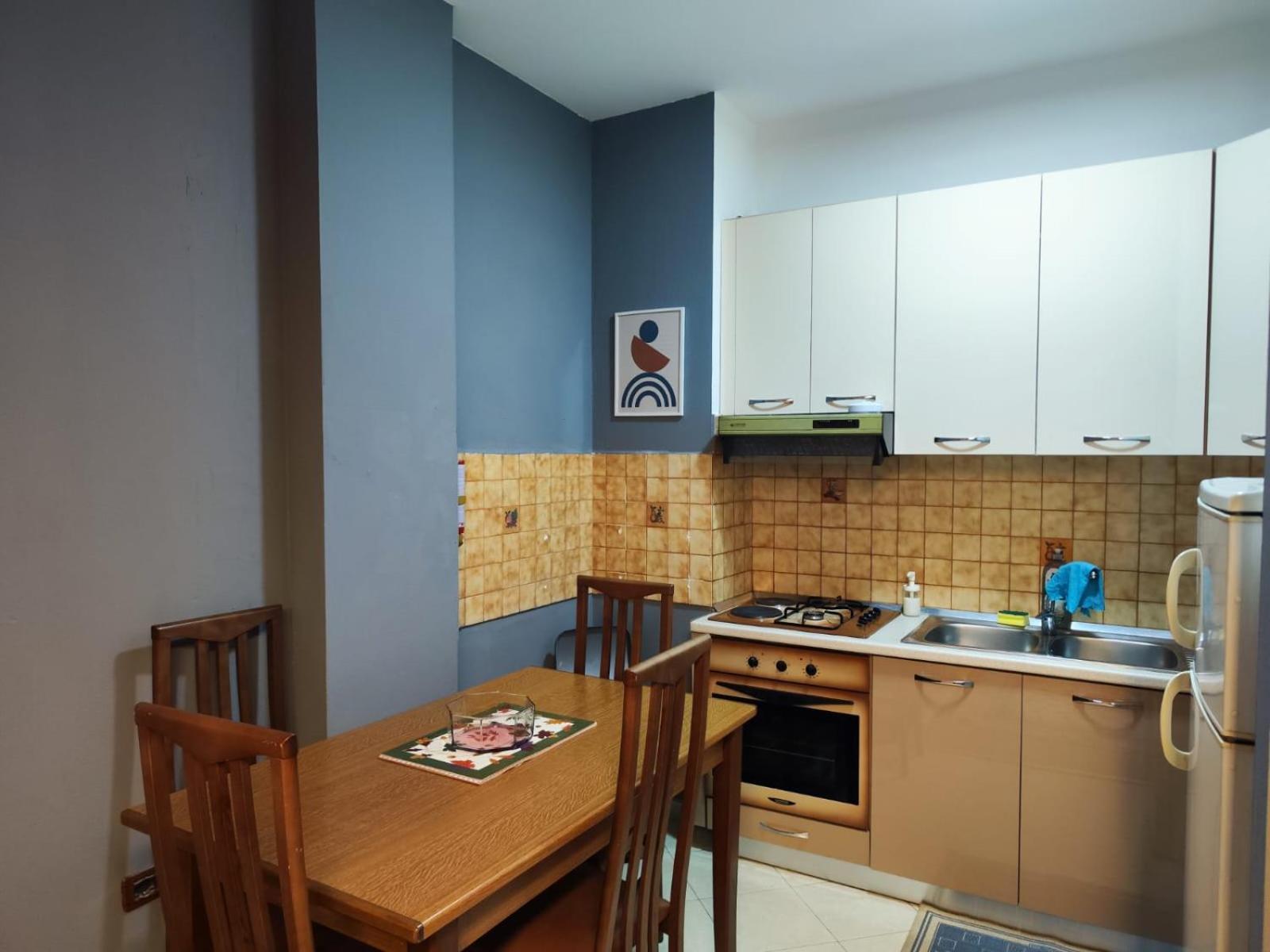 The Best Guesthouse In Tirana Exterior photo