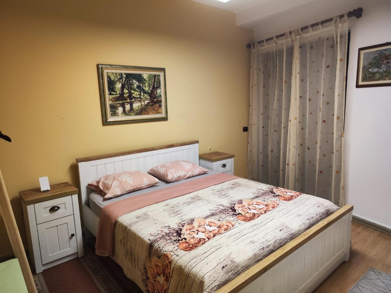 The Best Guesthouse In Tirana Exterior photo